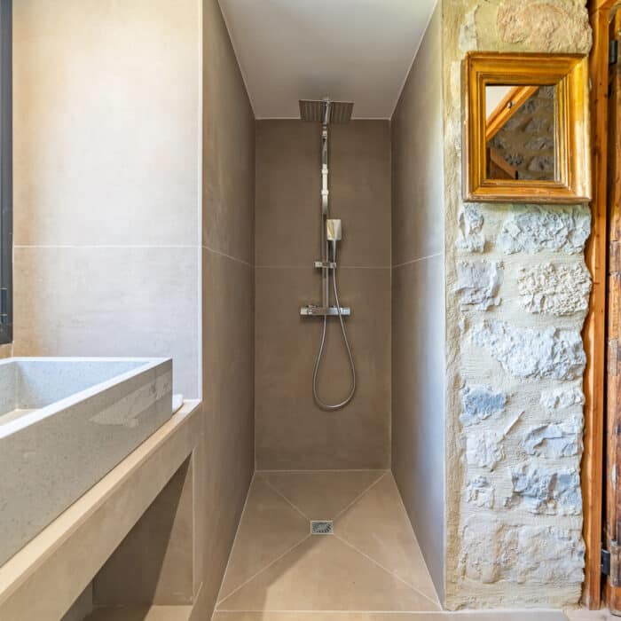 Douche Hotes Luxe Pres Avignon