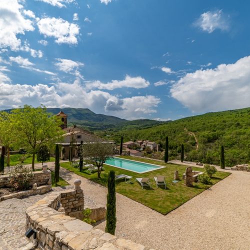 Piscine Chateau Sainte Jalle